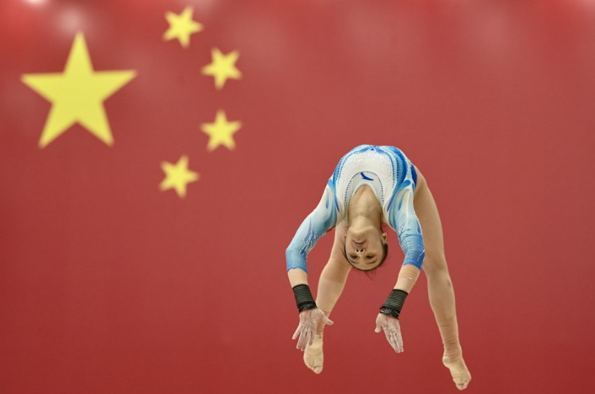欢乐时光在九游棋牌娱乐中畅游